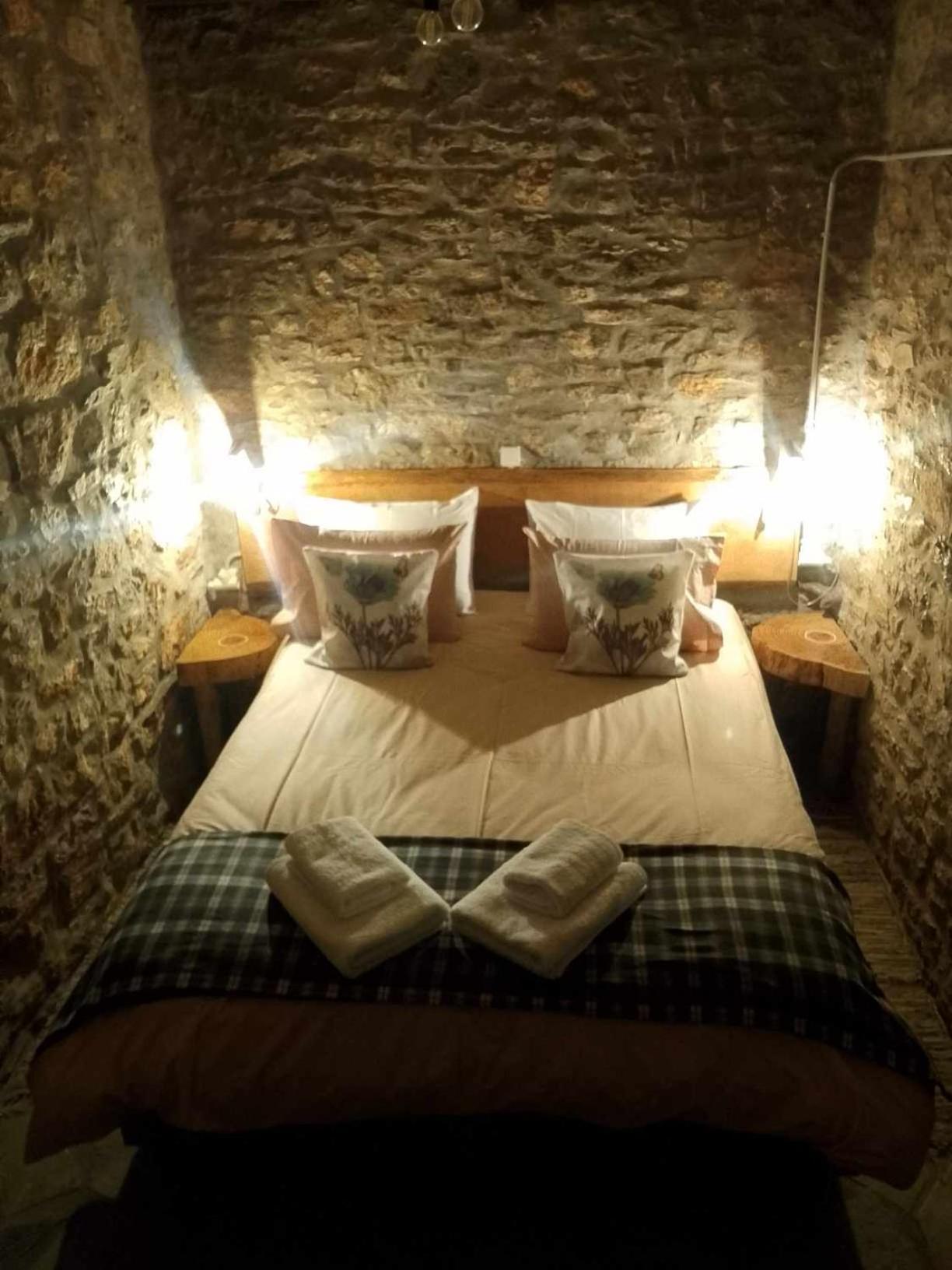 Apartamento Αυθεντικό Πετρινο Στην Ναύπακτο Nafpaktos Exterior foto